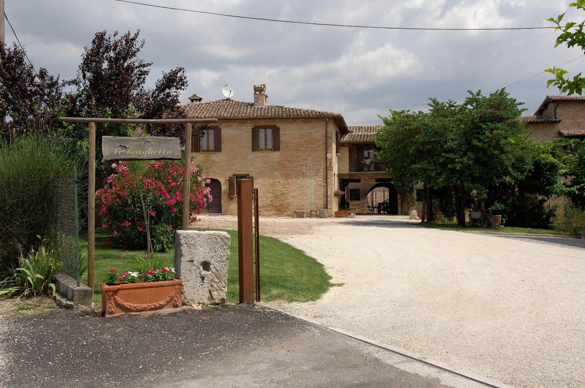 Agriturismo Il Borghetto Montefalco Zewnętrze zdjęcie